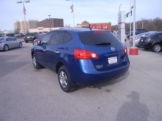 2010 Nissan Rogue XR