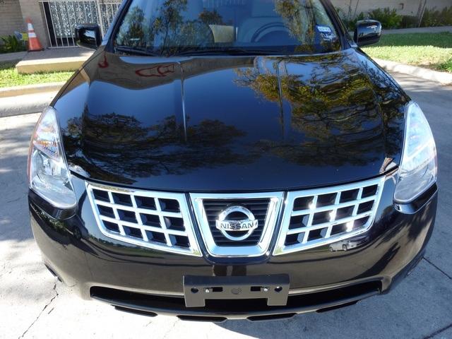 2010 Nissan Rogue LS S