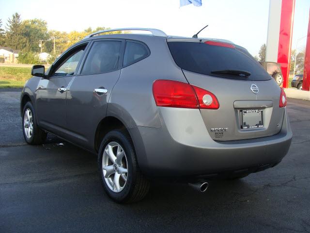 2010 Nissan Rogue LS S