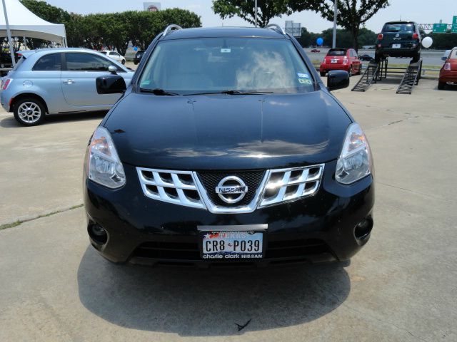 2011 Nissan Rogue LS S