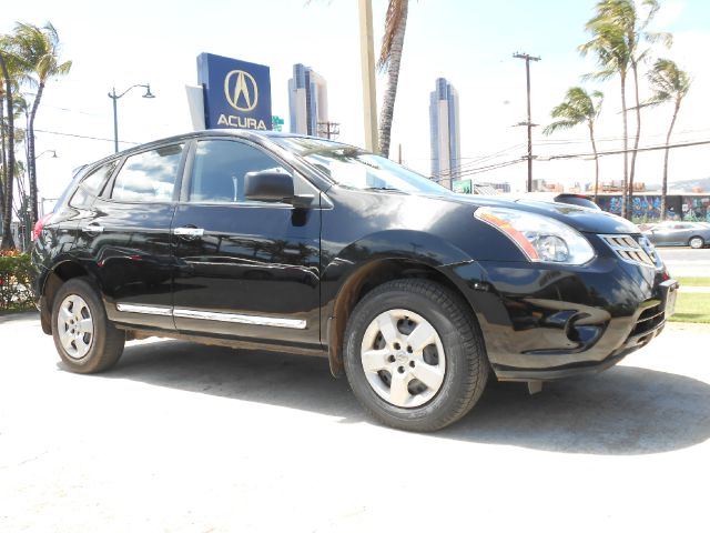 2011 Nissan Rogue Touring / AWD