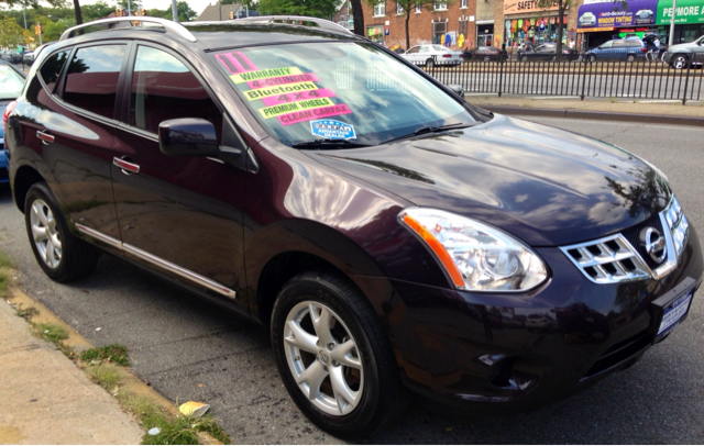 2011 Nissan Rogue 4.6L Eddie Bauer