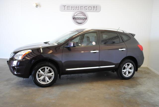 2011 Nissan Rogue XR