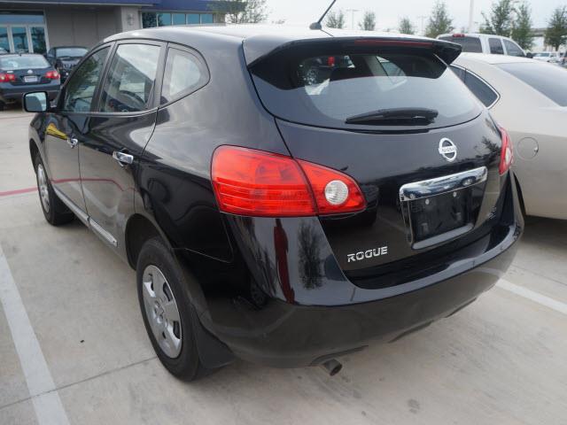 2011 Nissan Rogue XR