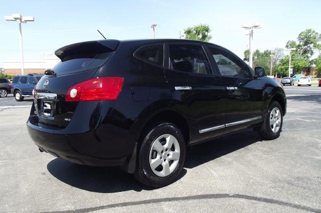 2011 Nissan Rogue Lariat Crew Cab 4WD DRW