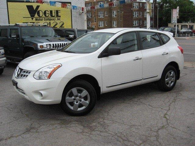 2011 Nissan Rogue C230 ~fun~ Great Value