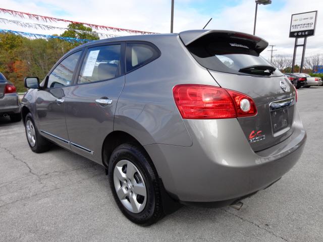 2013 Nissan Rogue XR