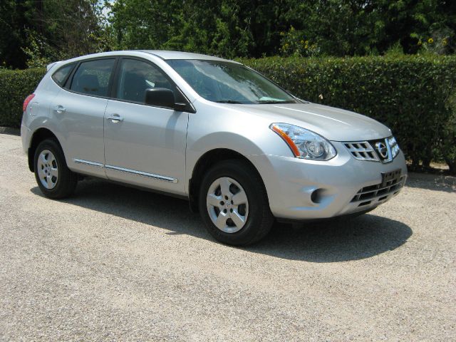 2013 Nissan Rogue Touring / AWD