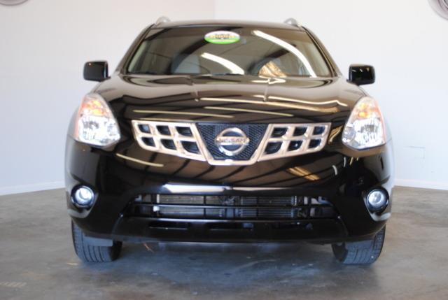 2013 Nissan Rogue Sport Utilityl 4x4 SUV