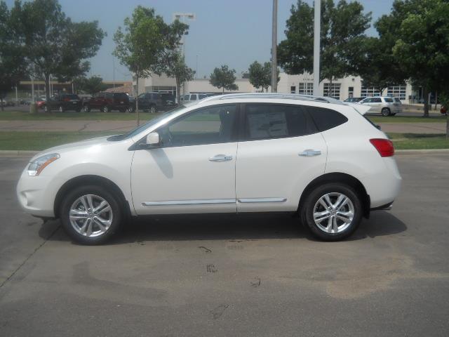 2013 Nissan Rogue LS S