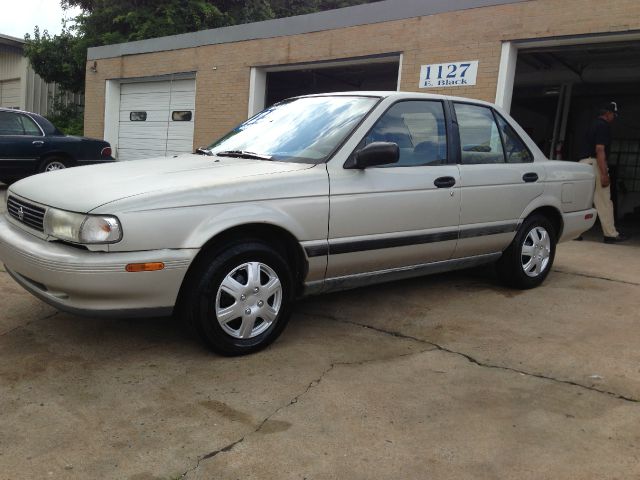 1993 Nissan Sentra Journey Sedan