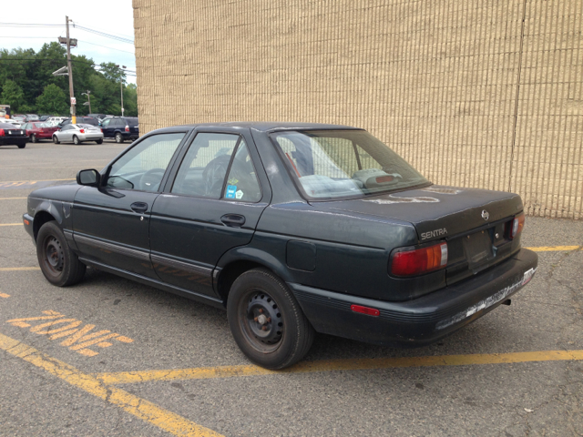 1994 Nissan Sentra SEL Sport Utility 4D