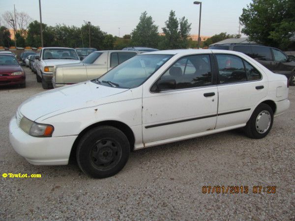 1996 Nissan Sentra 3.5tl W/tech Pkg