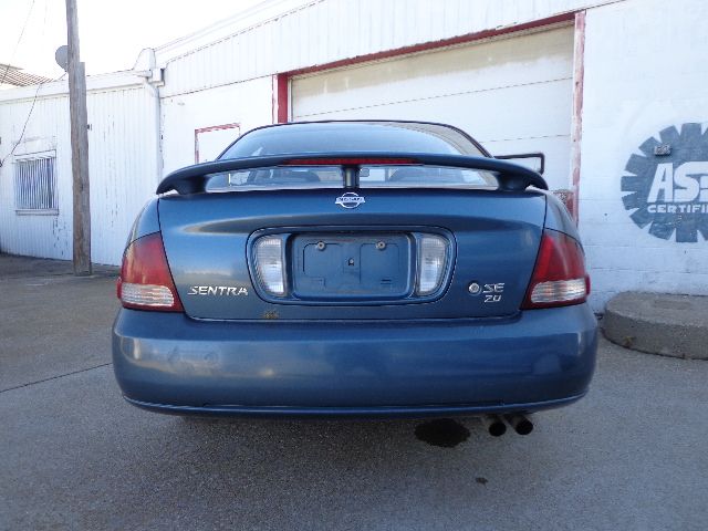 2001 Nissan Sentra SE