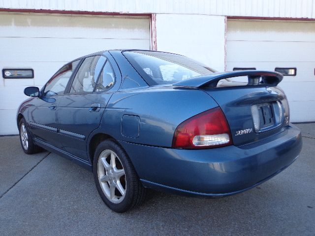 2001 Nissan Sentra SE