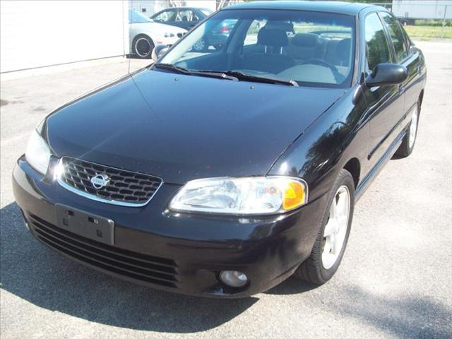 2001 Nissan Sentra XLT 2WD