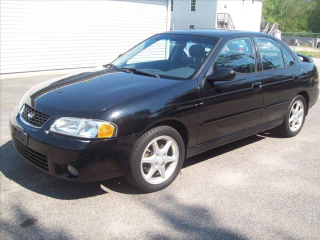 2001 Nissan Sentra XLT 2WD