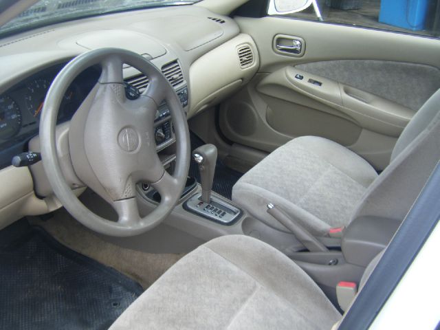 2001 Nissan Sentra 6 Speed Transmision