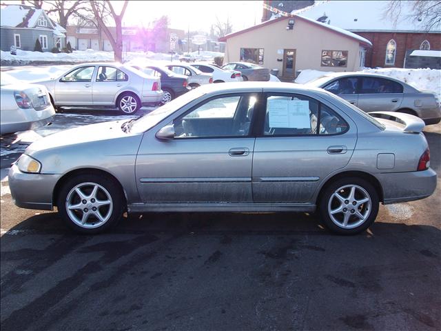 2001 Nissan Sentra SE