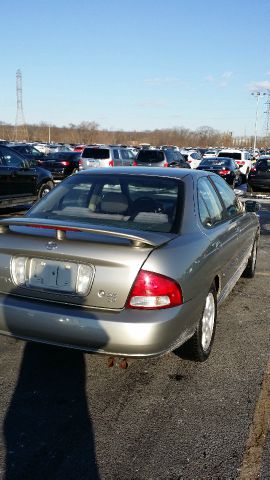 2001 Nissan Sentra SE