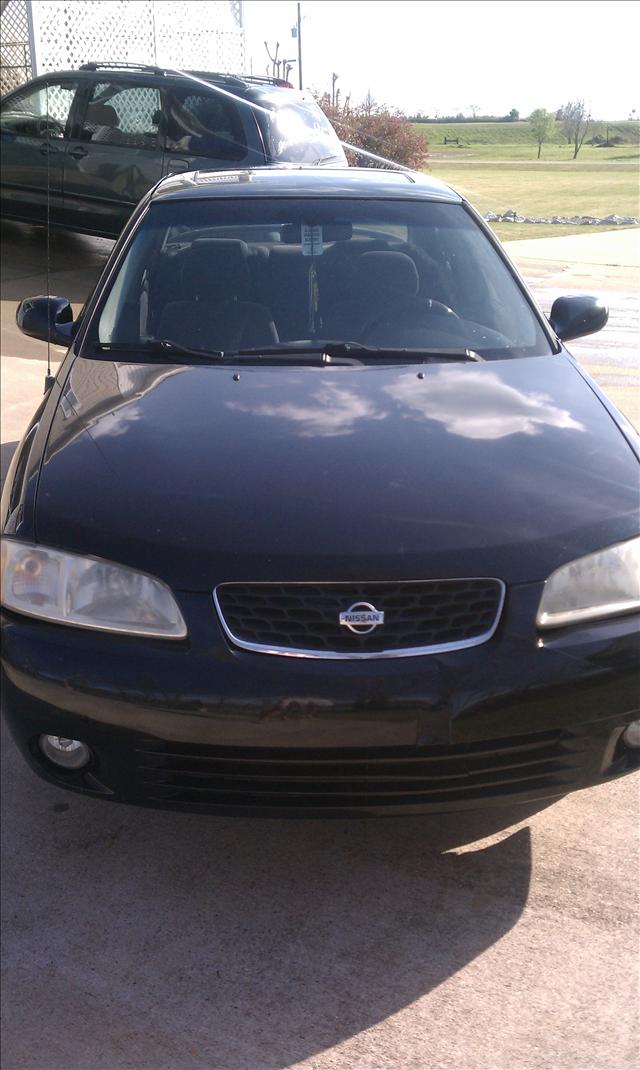 2001 Nissan Sentra Unknown