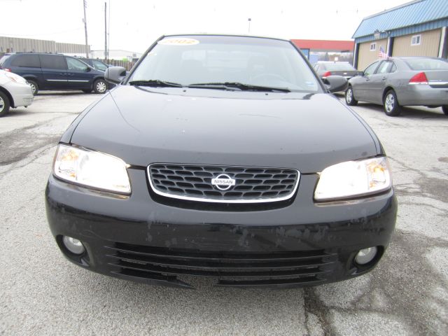 2002 Nissan Sentra Crew Cab Standard Box 4-wheel Drive SLE