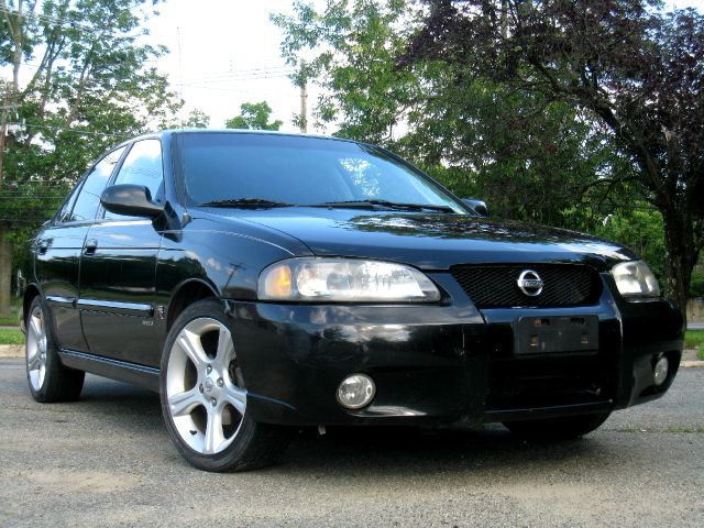 2002 Nissan Sentra Denali Crew Cab 4x4