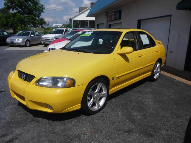 2003 Nissan Sentra Denali Crew Cab 4x4