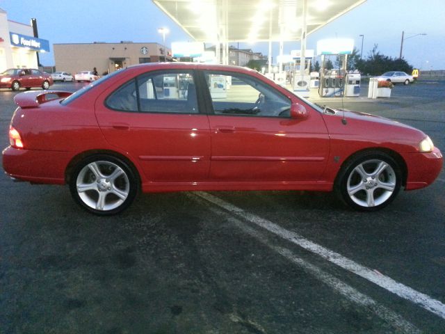 2003 Nissan Sentra Denali Crew Cab 4x4