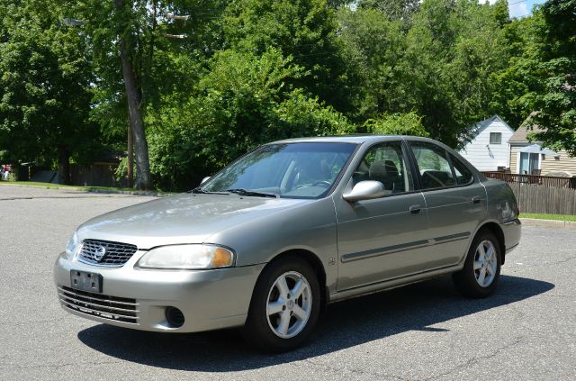 2003 Nissan Sentra Crew Cab Standard Box 4-wheel Drive SLE