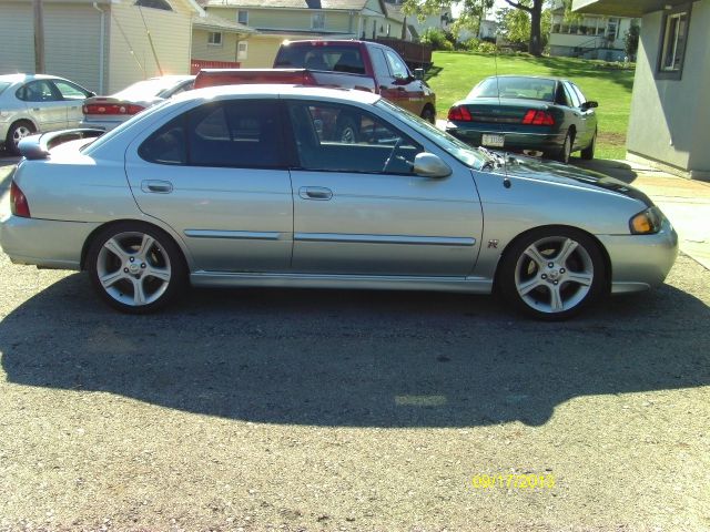 2003 Nissan Sentra Denali Crew Cab 4x4