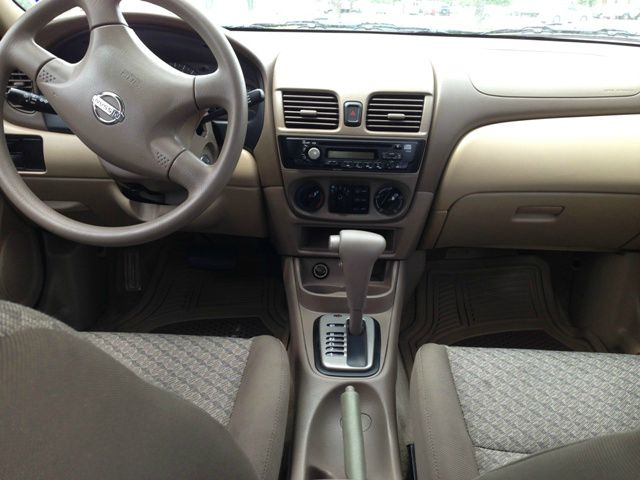 2003 Nissan Sentra W/nav.sys