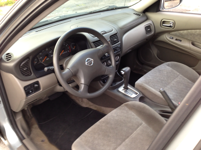 2003 Nissan Sentra W/nav.sys