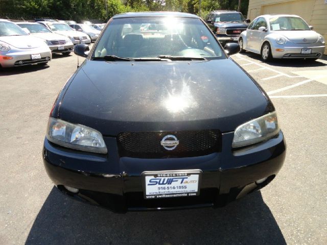 2003 Nissan Sentra Crew Cab Standard Box 4-wheel Drive SLE