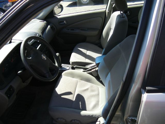 2004 Nissan Sentra E43