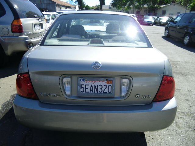 2004 Nissan Sentra E43