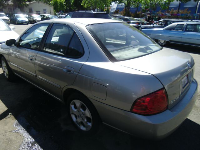 2004 Nissan Sentra E43