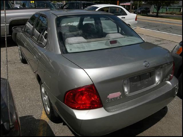 2004 Nissan Sentra E43