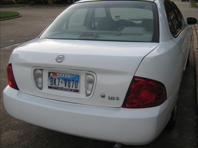 2004 Nissan Sentra E43