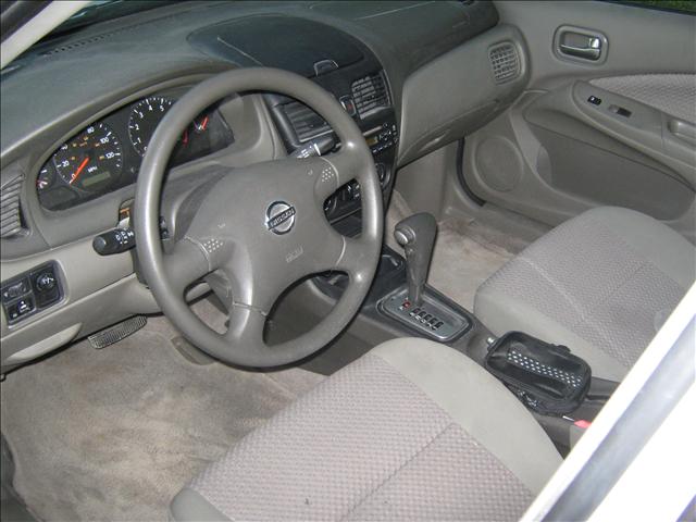 2004 Nissan Sentra E43