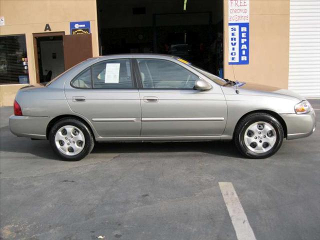 2004 Nissan Sentra E43