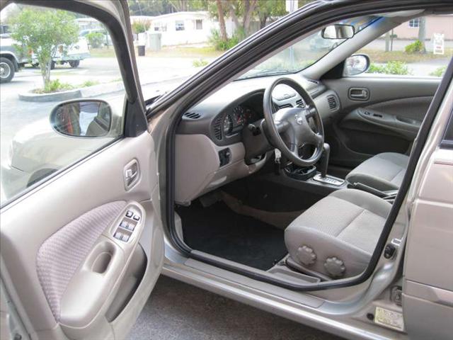 2004 Nissan Sentra E43