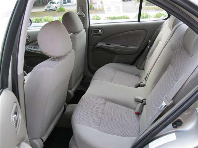 2004 Nissan Sentra E43