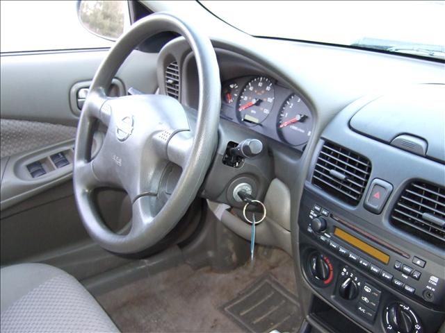 2004 Nissan Sentra W/T REG CAB