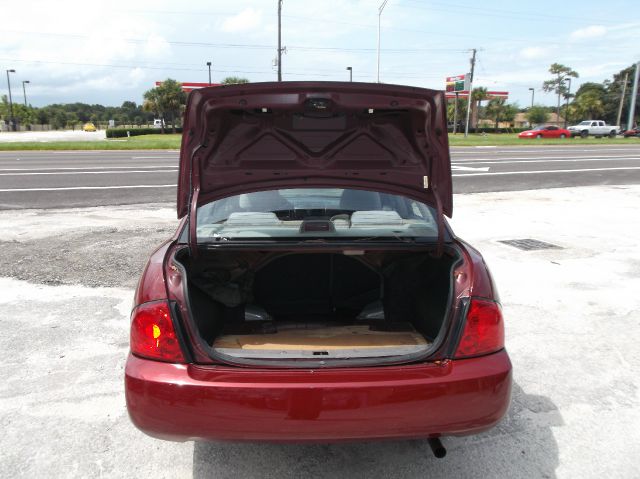 2004 Nissan Sentra E43