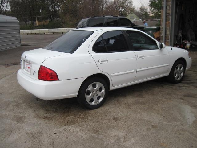 2004 Nissan Sentra E43