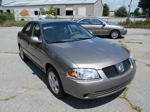 2004 Nissan Sentra W/T REG CAB