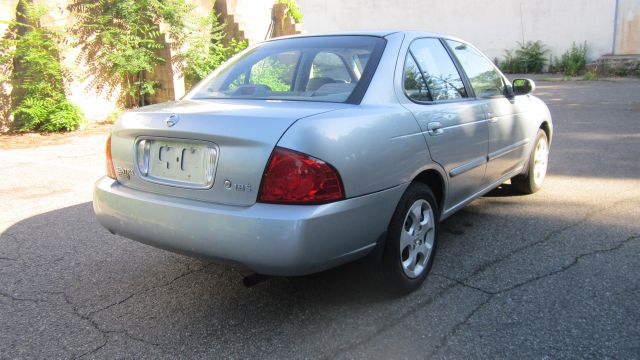 2004 Nissan Sentra E43