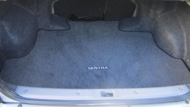 2004 Nissan Sentra E43