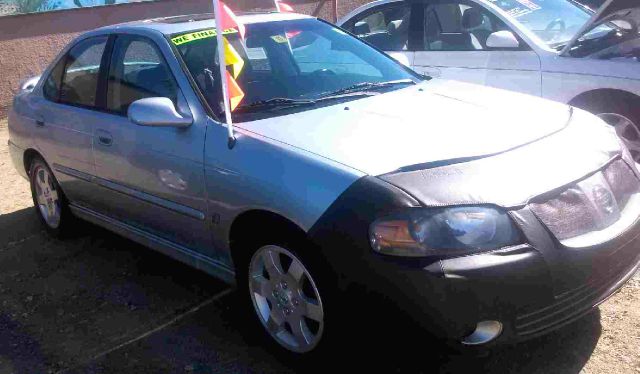 2004 Nissan Sentra Crew Cab Standard Box 4-wheel Drive SLE